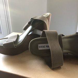 Steve Madden wedges